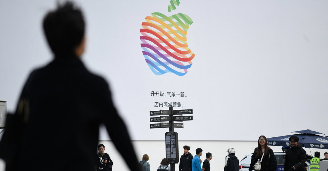 Apple Used China to Make a Profit. What China Got in Return Is Scarier.