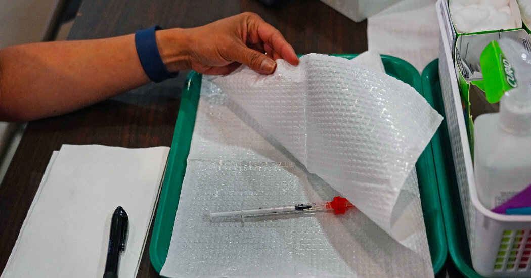 Federal Officials May Limit Recommendations for Covid Vaccine